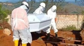 Foto Ilustrasi pemakaman pasien suspek Covid, diambil dari internet