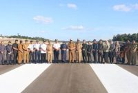 Foto landasan bandara HM Sidik.