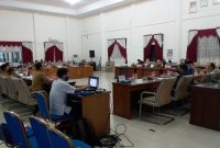 Foto : Rapat Dengar Pendapat (RPD) dengan Tim Eksekutif Pemerintah Daerah Barsel.