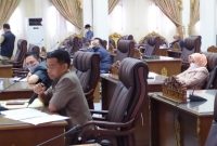 Anggota DPRD di komici 3 saat RDP dengan sejumlah perusahaan swasta yang beroperasi di wilayah Kecamatan Lahei Barat.