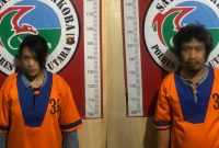 Lisa dan Ardi saat diamankan di Mapolres Barut, karena memperdagangkan narkotika jenis sabu.