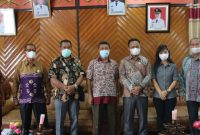 Teks Poto: Jajaran DPRD Kabupaten Barito Timur pada saat berkunjung ke DPRD Kota Palangka Raya.