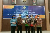 Bupati Barito Timur Ampera AY Mebas bersama Ketua DPRD Bartim Nur Sulistio.