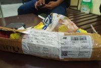 1 kg ganja yang dipesan lewat JNE berhasil digagalkan oleh polisi.
