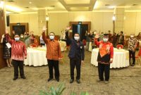 Bupati Mura Perdie M Yoseph disela kegiatan bersama PWI Kalteng
