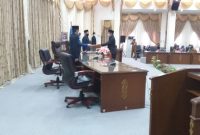 Juru bicara fraksi Demokrat saat menyerahkan pendapat akhir fraksi.