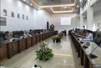 DPRD Barut saat RDP dengan managemen PT AGU/DSN dan PLN Manager Muara Teweh, terkait usulan pemasangan jaringan listrik di Desa Butong