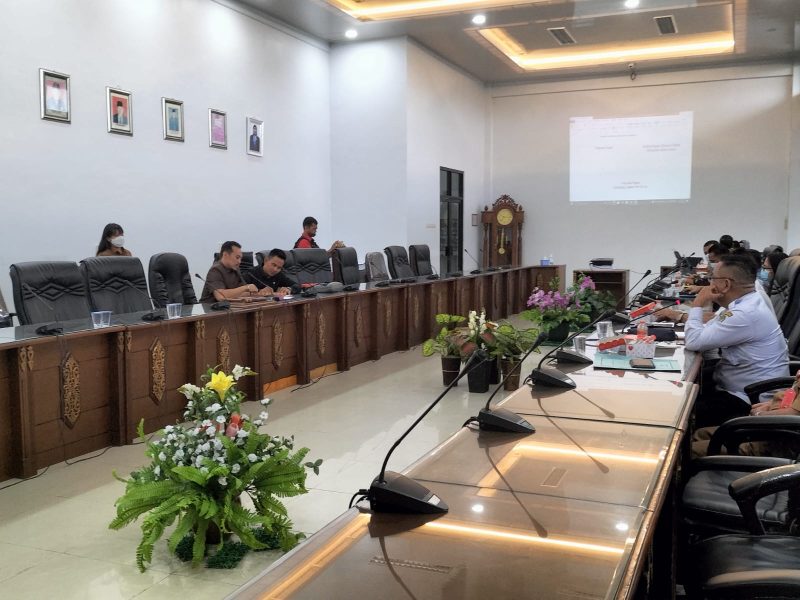 Anggota dewan banyak tak hadir, RDP terkait penggunaan jalan negara dan jalan kabupaten di tunda.