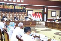 Keterangan foto: Gubernur Kalteng Sugianto Sabran saat memimpin rapat evaluasi pengembangan Food Estate, Kamis (6/01). Foto. Adi/1tulah.com.