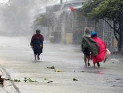 Selasa Besok: Semua Kota di Kalimantan Tengah Hujan