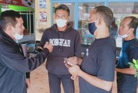 Foto: Zekirin/1tulah.com
Kepala Dinas Pertanian dan Ketahanan Pangan Kabupaten Bartim Trikorianto, SP, MM saat memberikan keterangan kepada awak media Senin (7/2/2022).


