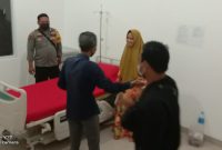 Terduga pelaku saat diinapkan di ruang isolasi khusus, sebelum di rujuk ke RSJ Kalawa Atei. Foto. Deni/1tulah.com
