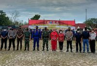 Ketua DPRD Kabupaten Kotawaringin Timur, Dra. Rinie Anderson saat ikut menghadiri kegiatan apel kesiapan pencegahan Karhutla yang digelar di Stadion 29 November Sampit, Kamis 3 Febuari 2022. Foto.Fitri/1tulah.com