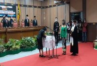 Pelantikan Memey Wulandari sebagai PAW DPRD Kotim dari Fraksi PKB