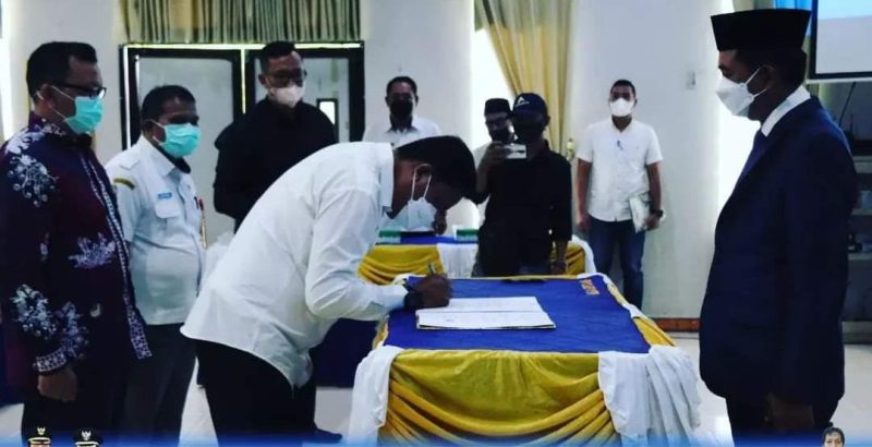 Bupati Barito Utara H Nadalsyah saat acara Konsultasi Publik Rencana Awal Rencana Kerja Pemerintah Daerah (RKPD) Kabupaten Barito Utara Tahun 2023.
Foto: Prokopim/1tulah.com
