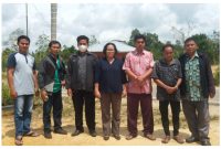 Pengurus MD-AHK bersama tokoh pemuda dan tokoh Agama Hindu kaharingan/Kaharingan, foto bersama usai rapat bersama, Rabu siang.Foto.Diano/1tulah.com