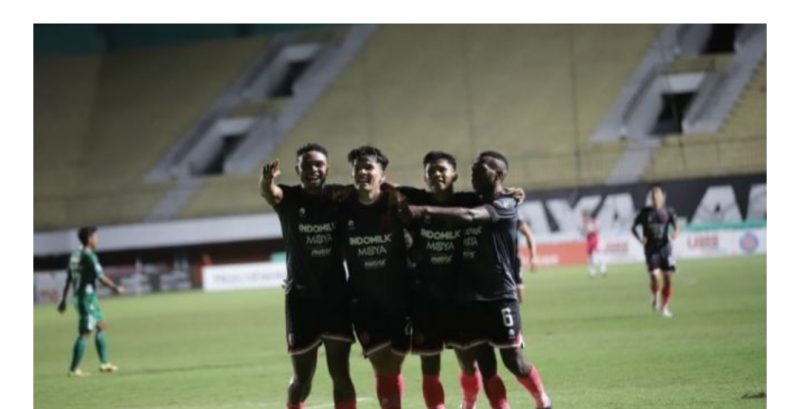 Hasil BRI Liga 1 : Persita Tangerang Taklukan PSS Sleman 2-1. Pemain Persita merayakan gol kemenangan, Kamis (29/09/2022)