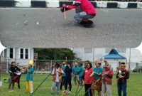 Lomba Olah raga tradisional Balogo (atas) dan Manyumpit (bawah),dua diantara cabang olahraga tradiaional yang dilombakan dipertandingan dieven pertandingan tradisional Dahani Dahanai Tuntung Tulus Tahun 2022, Selasa (20/9/2022).
Foto. Alifansyah/1tulah.com
