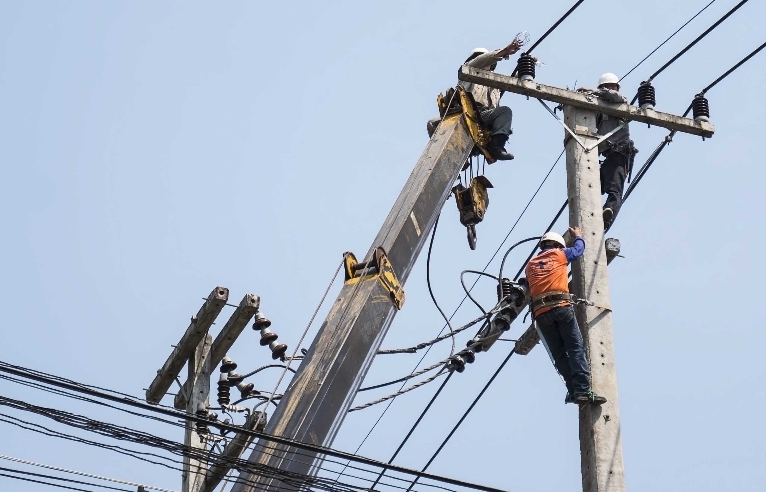 Pemadaman listrik di Barito Utara, dalam kegiatan rutin pemeliharaan listrik oleh PLN (Foto: Freepik)