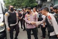 Kapolri Jenderal Polisi Listyo Sigit Prabowo tiba di Polsek Astanaanyar, Kota Bandung, Jawa Barat, Rabu (7/12/2022). Sumber foto : suara.com
