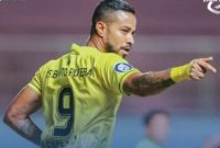 Penyerang Barito Putera, Rafael Silva merayakan golnya ke gawang Bhayangkara FC pada laga BRI Liga 1 di Stadion Maguwoharjo, Sleman, Yogyakarta, Selasa (20/12/2022) malam. [dok. BRI Liga 1]