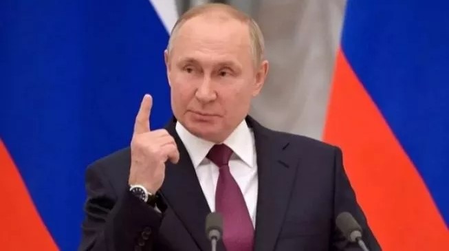 Presiden Rusia Vladimir Putin. [ALEX THERRIEN/ EPA]