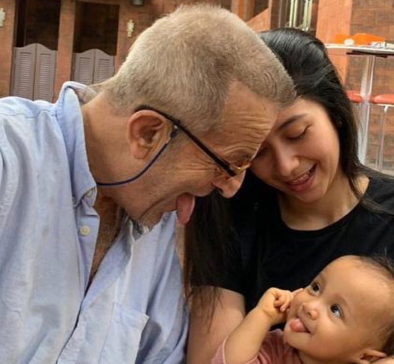 Ayah kandung Putri Marino meninggal dunia. (Foto: Instagram @chicco.jerikho)