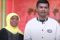 Sultan Akhyar, cowok di balik konten live mandi lumpur. Sumber foto : suara.com