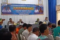 Musyawarah Rencana Pembagunan (Musrenbang) tingkat Kecamatan Lahei Barat dihadiri secara langsung oleh Wakil Bupati Sugianto Panala Putra dan Ketua DPRD Ir. Hj. Mery Rukaini, M.IP, Kamis (23/2/2023). Foto:Delia/1tulah.com