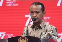 Menteri Investasi Bahlil Lahadalia saat menyampaikan keterangan pers di Kantor Presiden.