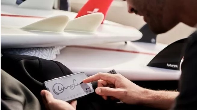 Ilustrasi tanda tangan seseorang (Unsplash/Docusign)