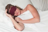 Ilustrasi tidur tanpa busana (Freepik/jcomp)