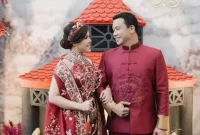 Tina Toon resmi tunangan. Sumber foto : suara.com