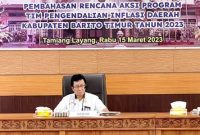 Rakor terkait TPID tahun 2023 dipimpin oleh Sekretaris Daerah Kabupaten Barito Timur Panahan Moetar, SE, M.Si, Rabu (15/03/2023) di Ruang Rapat Bupati Barito Timur. Foto : 1tulah.com/zakirin

