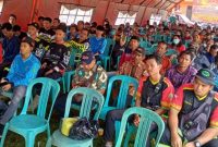 
Sosialisasi dan edukasi penanggulangan kebakaran yang berlangsung di halaman Kantor BPBD Damkar Barito Timur ini, dibuka langsung oleh Wakil Bupati Barito Timur Habib Said Abdul Saleh, Kamis, (23/02/2023). Foto:Zekirin/1tulah.com
