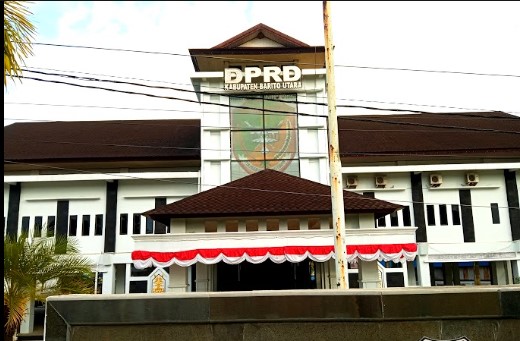 Foto ilustrasi : Kantor DPRD Kabupaten Barito Utara.