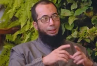 Ustaz Khalid Basalamah (YouTube/CURHAT BANG Denny Sumargo)