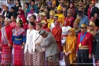 Tingkah Pak Bas jadi sorotan di HUT ke-78 RI. (Foto: tangkap layar)
