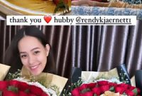 Sinyal rujuk antar Lady Nayoan dan Rendy Kjaernett. (foto: instagram @ladyanyoan)