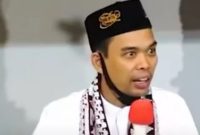 Ustaz Abdul Somad baru-baru ini menyampaikan seruan untuk membebaskaan warga Pulau Rempang yang ditangkap. (YouTube/TAMAN SURGA. NET)
