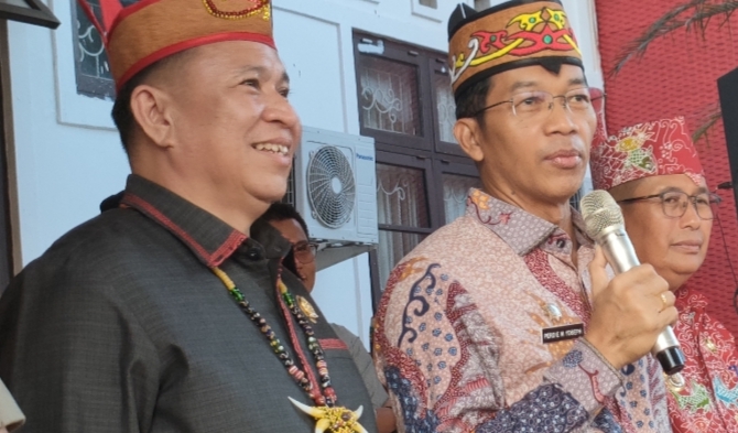 Ketua DPRD Mura Doni
