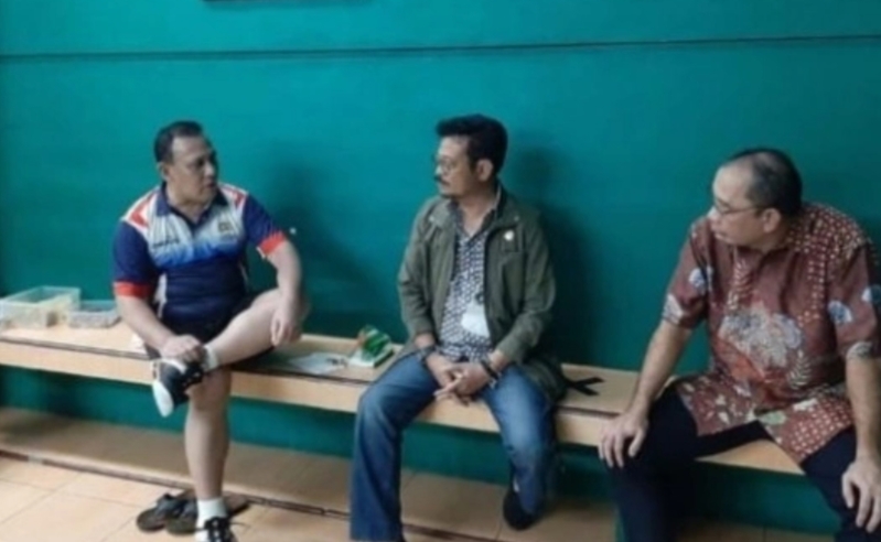 Ketua KPK Firli Bahuri bertemu dengan eks Mentan Syahrul Yasin Limpo (SYL) di GOR Badmi