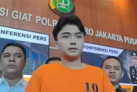 Leon Dozan resmi jadi tersangka. (foto: Tiktok @cageur.bageur)
