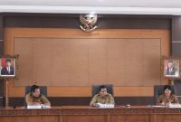 Rapat penentuan zonasi tempat rapat umum dan pemasangan Alat Peraga Kampanye (APK) Pemilihan Umum tahun 2024. Foto: 1tulah.com/zakirin