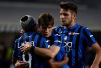 Para pemain Atalanta merayakan gol Luis Muriel (kiri) ke gawang Bologna dalam lanjutan Liga Italia di Atleti Azzurri d'Italia Stadium, Bergamo. Sumber foto : suara.com