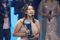 Pembuat jargon 'bercyanda' Abigail Manurung mendapatkan award 