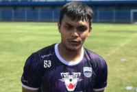Gelandang Persib Bandung dan Timnas Indonesia, Rachmat Irianto. Sumber foto : suara.com