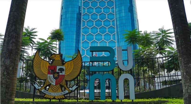 Gedung Kementerian BUMN di Jakarta, Jumat (28/12). (VOA/Indra Yoga)