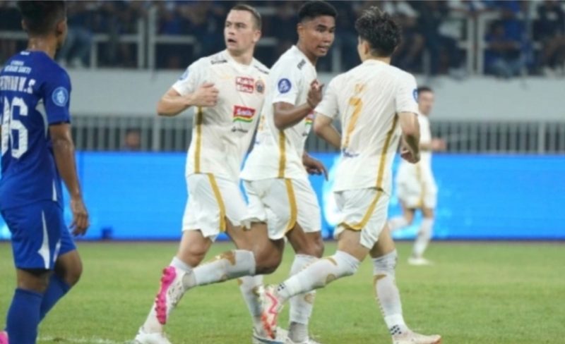 Skuad Persija Saat Melakoni Laga di Pekan ke-17 BRI Liga 1 Musim 2023/2024 (persija.id)