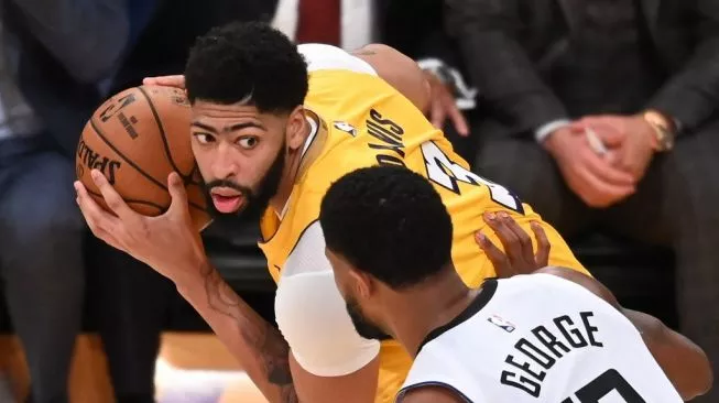 LA Lakers taklukan Indiana Pacers di In-Season Tournament (sumber: suara.com)